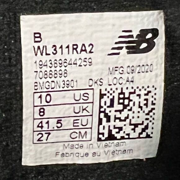 Womens NEW BALANCE 311 Black Sneakers / Size 10 - Picture 8 of 9